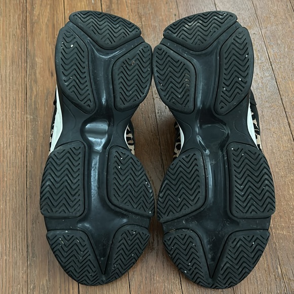 Steve Madden leopard print sneakers - Picture 5 of 8